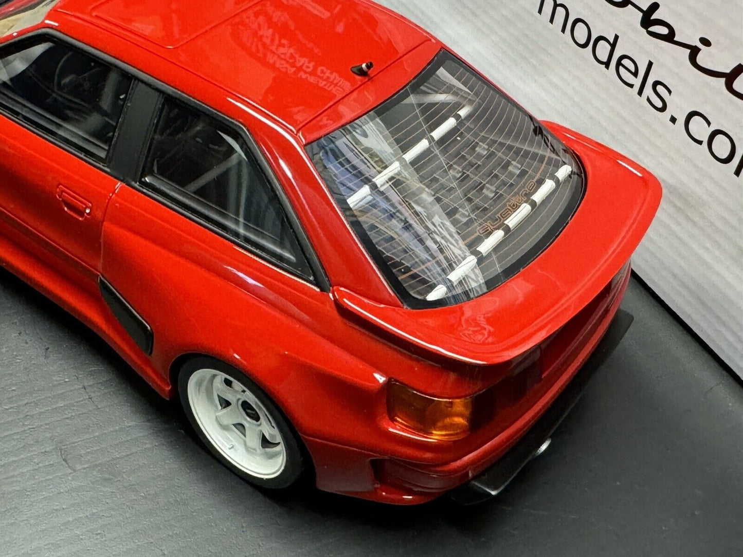 AUDI 80 B4 COUPE RS2 RED PRIOR DESIGN - 2021 - OTTO MOBILE 1/18