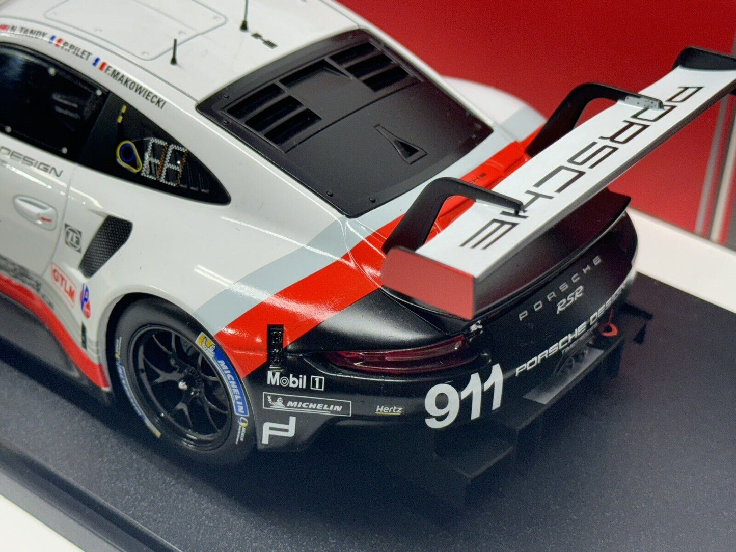 1/18 Scale IXO 911 RSR 991 2017 24h Daytona #911 Tandy, Pilet, Makowiecki