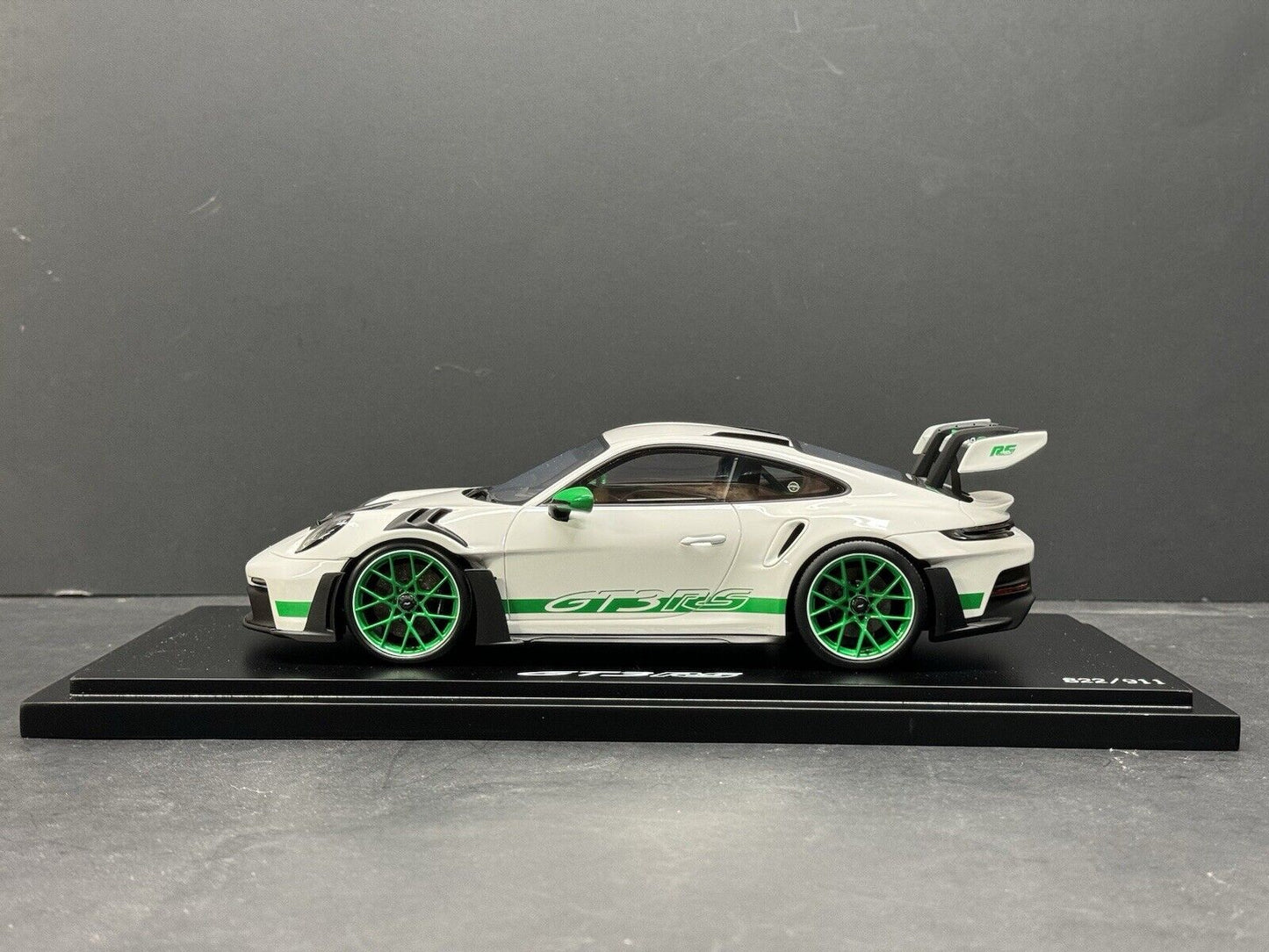 Porsche 911 992 GT3 RS Carrera RS Tribute w/ Display Case  - 1/18 Spark