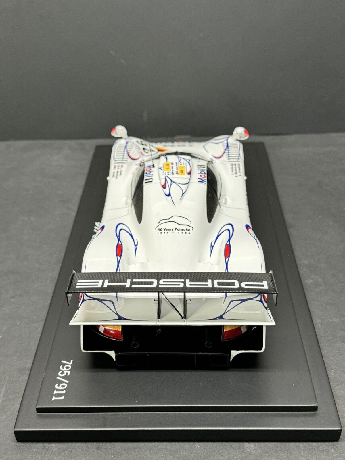 Spark Porsche GT1 #26 Winner 24h LeMans w/ Display Case Ltd. to 911 1/18 Scale