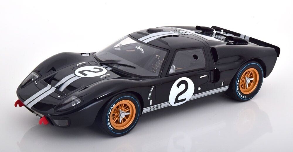 1966 FORD GT40 MK2 #2 BLACK 1966 LeMANS WINNER 1/12 Scale Model Car by CMR