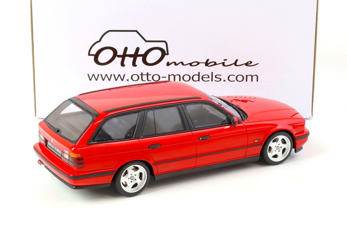 1992 BMW M5 E34 Touring Wagon 1992 Red Resin Model Car by Otto Mobile 1/18