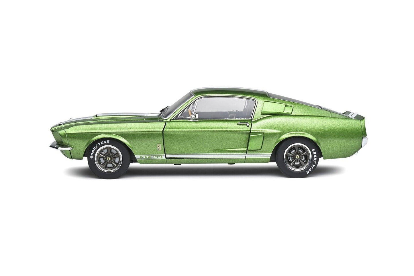 1/18 SCALE 1967 SHELBY MUSTANG GT500 LIME GREEN MODEL CAR by SOLIDO