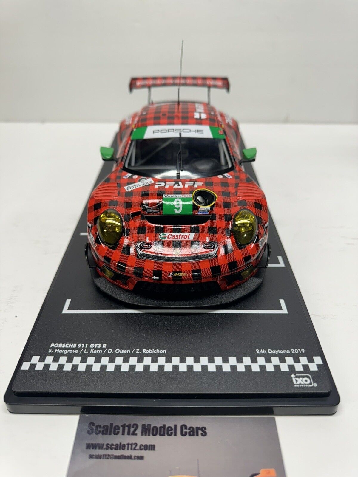 1/18 Scale IXO Porsche GT3 R #9 GTD 24h Daytona 2019 Pfaff Motorsports