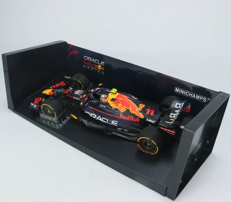 1/18 MINICHAMPS  BULL RB18 MIAMI GP 2022 SERGIO PEREZ