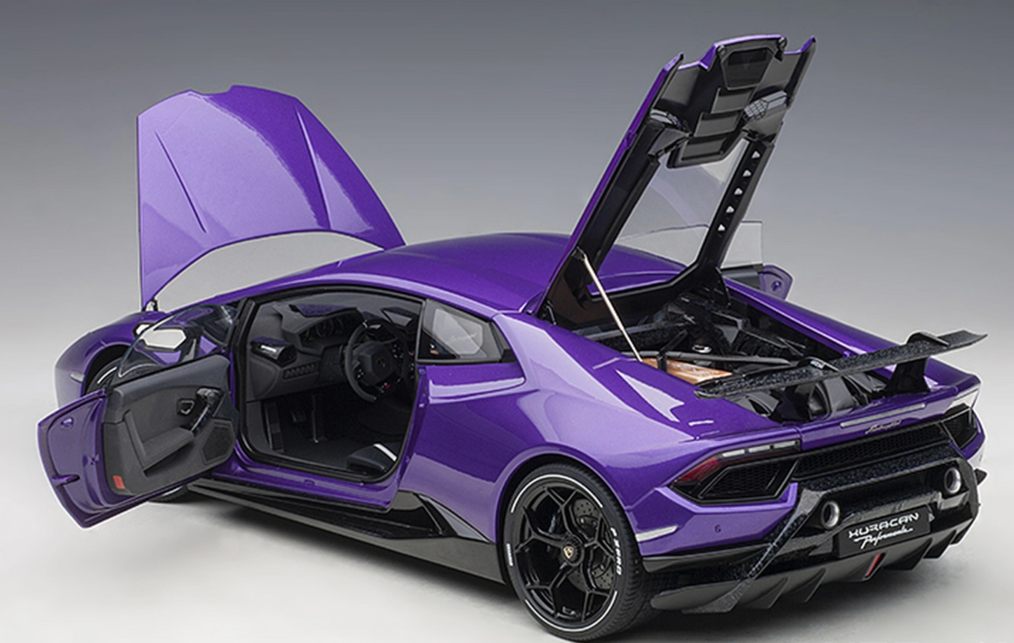 1/12 Scale Autoart Lamborghini Huracan Performante Viola Pasifae Pearl Purple