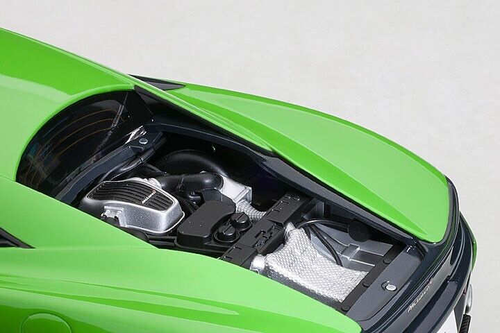 Mclaren 570S Mantis Mantis Green 1/18 Model Car by Autoart