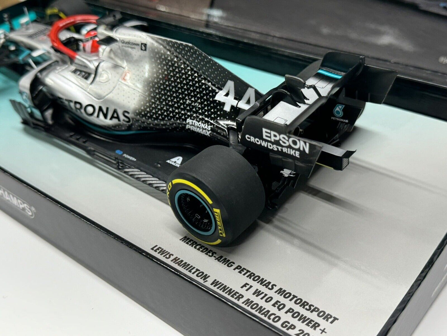 Mercedes W10 Lewis Hamilton #44 Monaco GP Winner GP Box Set 1/18 Minichamps