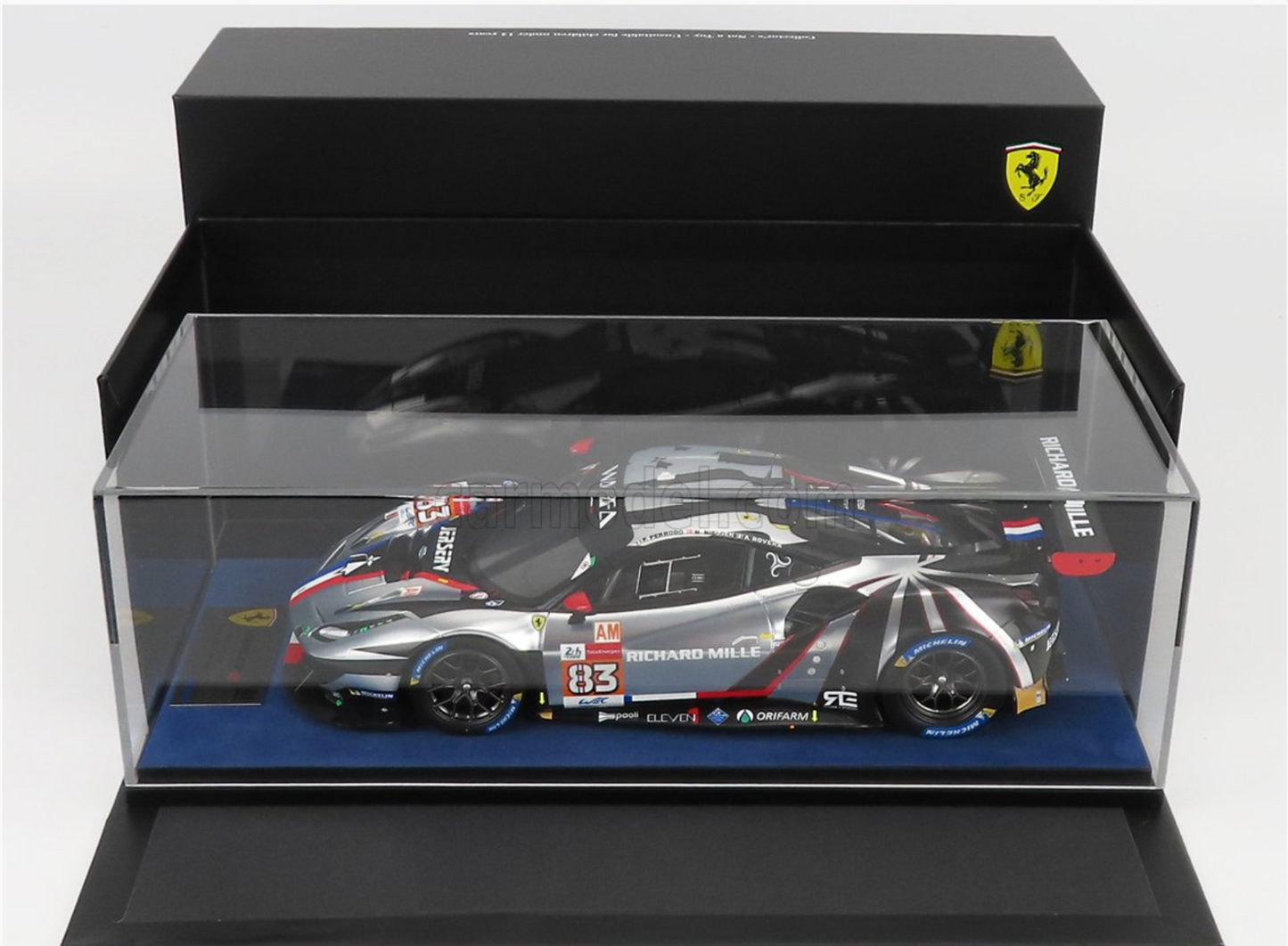 1/18 Scale LOOKSMART Ferrari 488 GTE EVO AF Corse 24H Le Mans 2021 #83 Winner