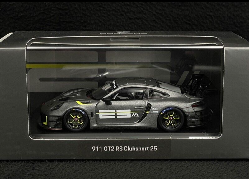 Porsche 911 GT2 RS Clubsport - Manthey Racing - w/ Case - 1/43 Spark Ltd. 2025