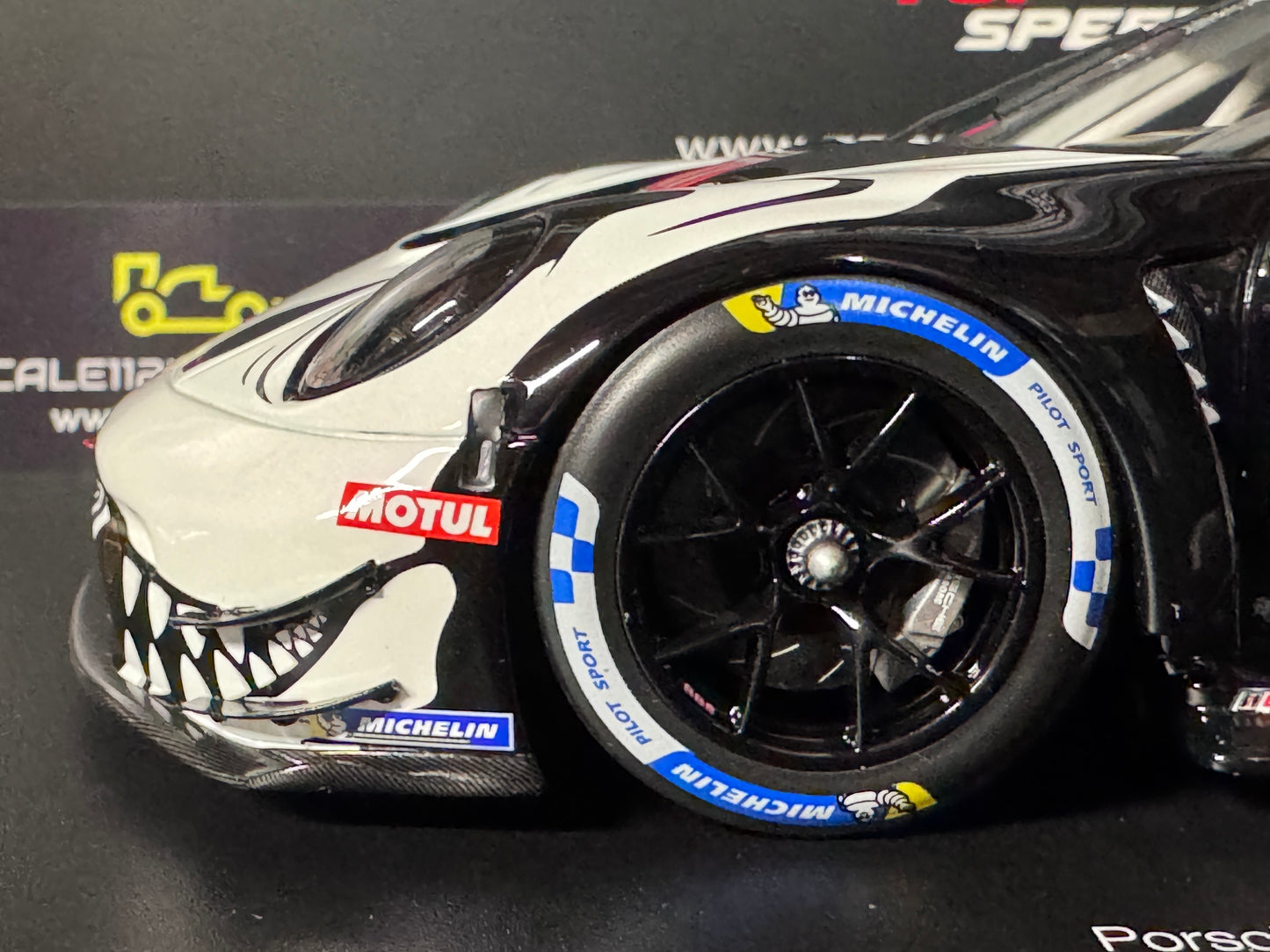 Porsche GT3 R AO Racing Rexy Skeleton #77 2025  Petit Le Mans 1/18 Top Speed