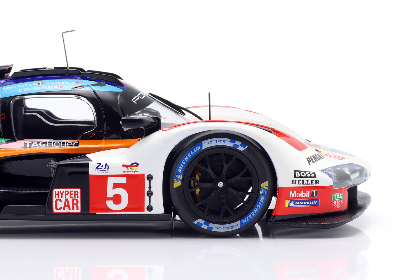 1/18 Scale IXO Porsche 963 LMDH #5 Penske Motorsport 24h Le Mans 2023 LEGT963-LM002