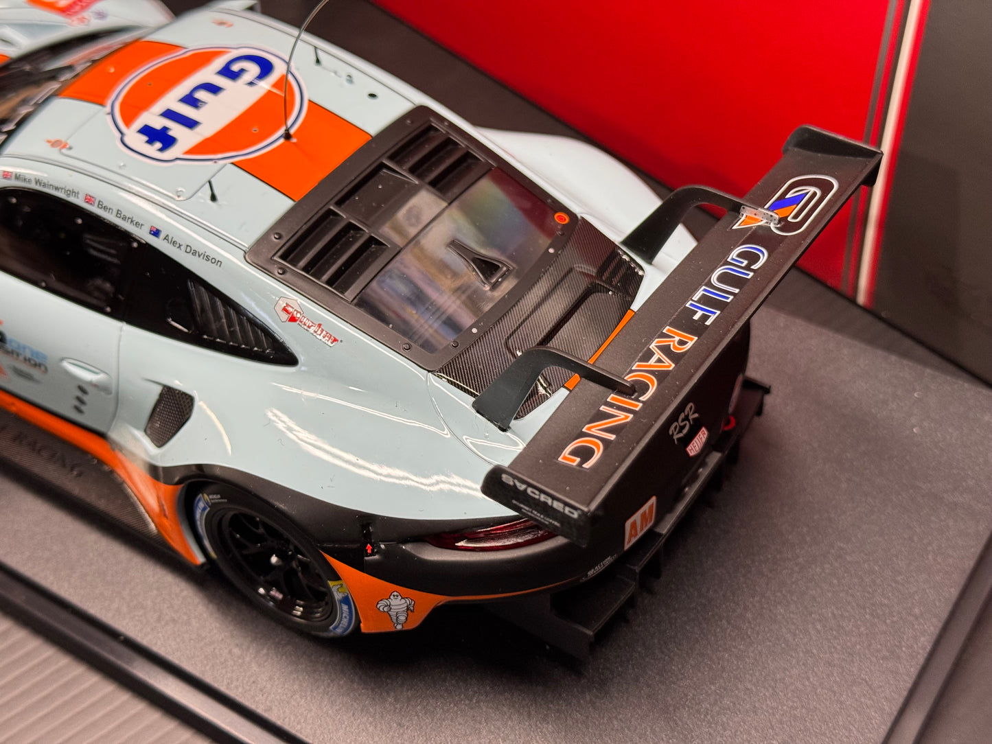 1/18 Scale IXO 911 GT3 RSR 991 24h of Le Mans 2018 #86 Gulf Livery Diecast Model