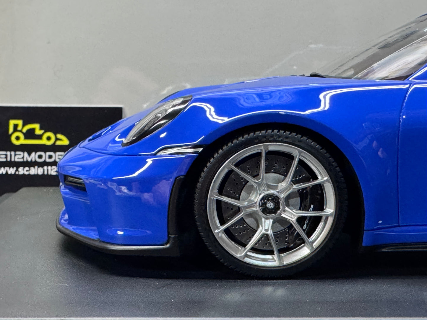 Porsche 911 992 GT3 Touring in Maritime Blue w/ Display Case 1/18 Spark Dealer WAP0211530PGT3