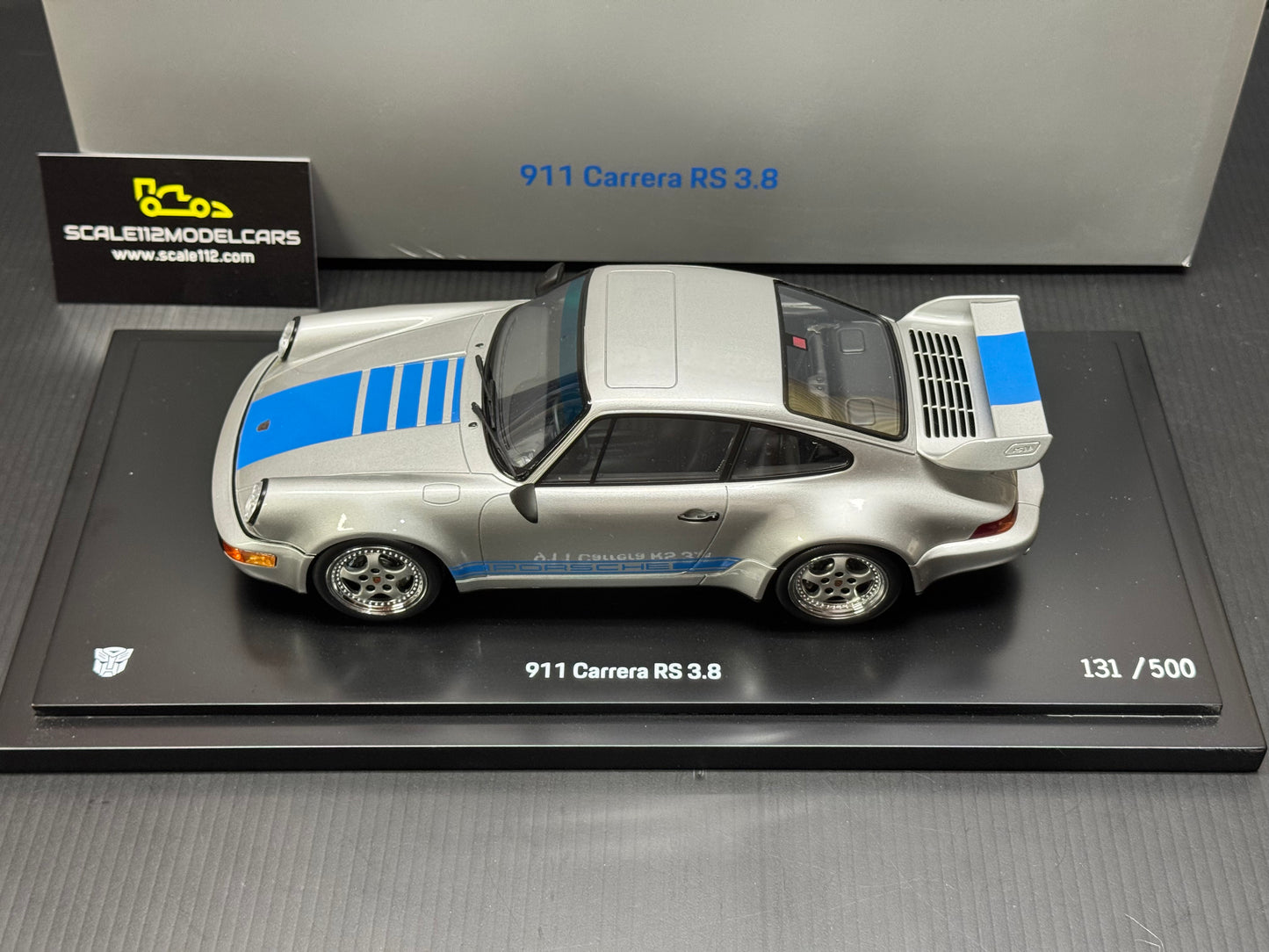 Porsche 911 Carrera RS 3.8 964 Transformers Mirage w / Display Case 1/18 Spark