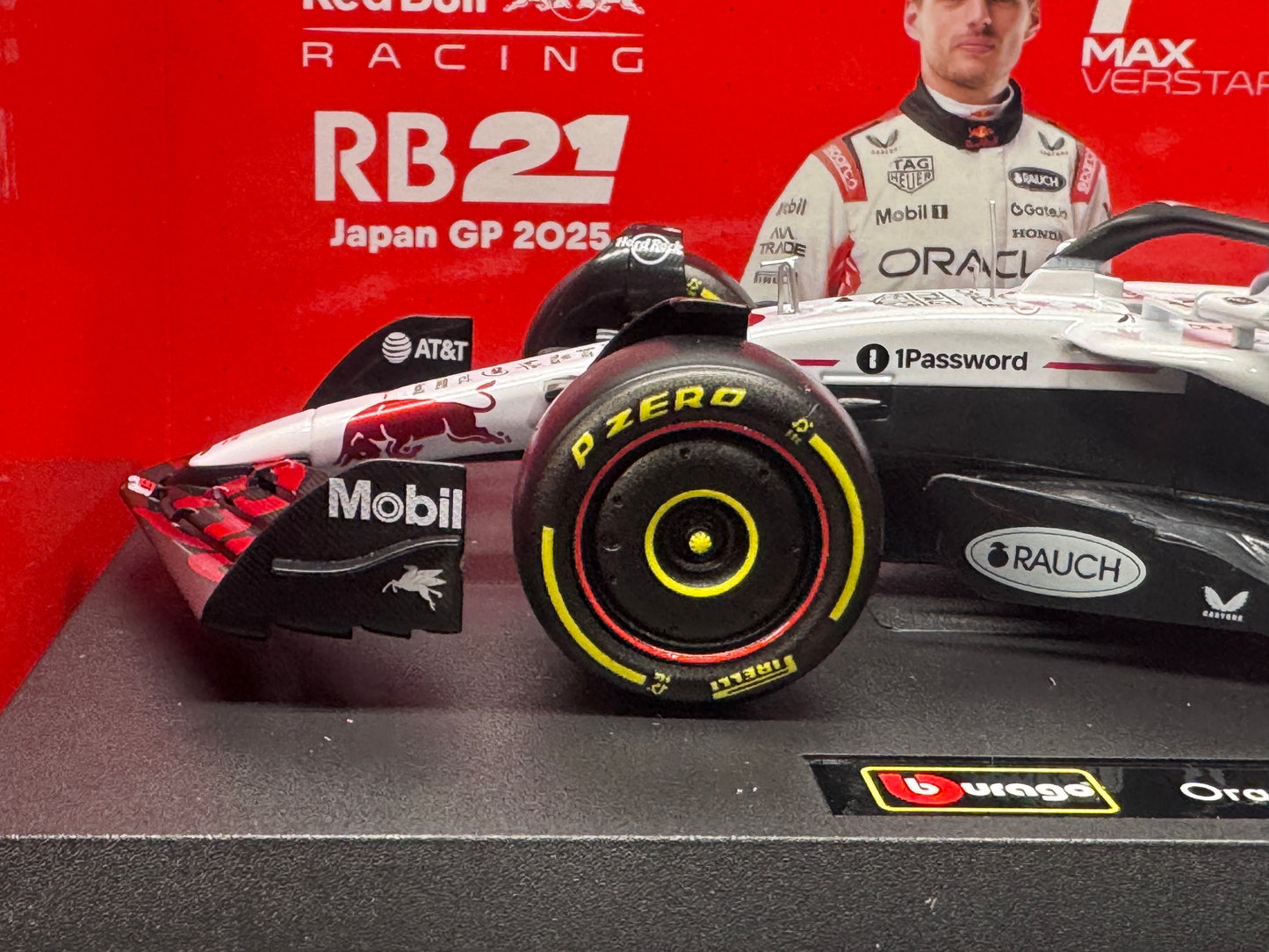 Max Verstappen Red Bull RB21 #1 Winner Japanese GP Formula 1 2025 1:18 Diecast