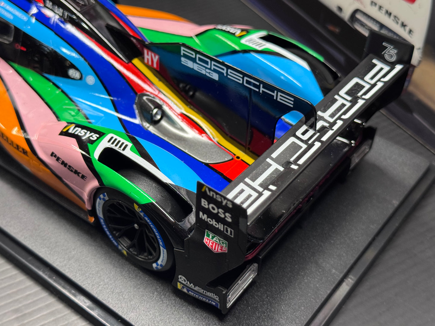 1/18 Scale IXO Porsche 963 LMDH #5 Penske Motorsport 24h Le Mans 2023 LEGT963-LM002