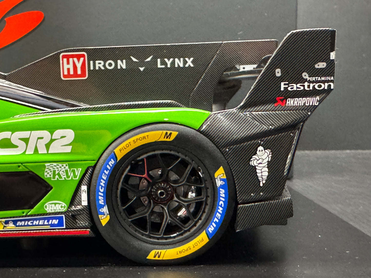 LAMBORGHINI SC63 3.8L V8 TURBO 24h LE MANS 2024 #19 1/18 Scale Model Spark 18S647