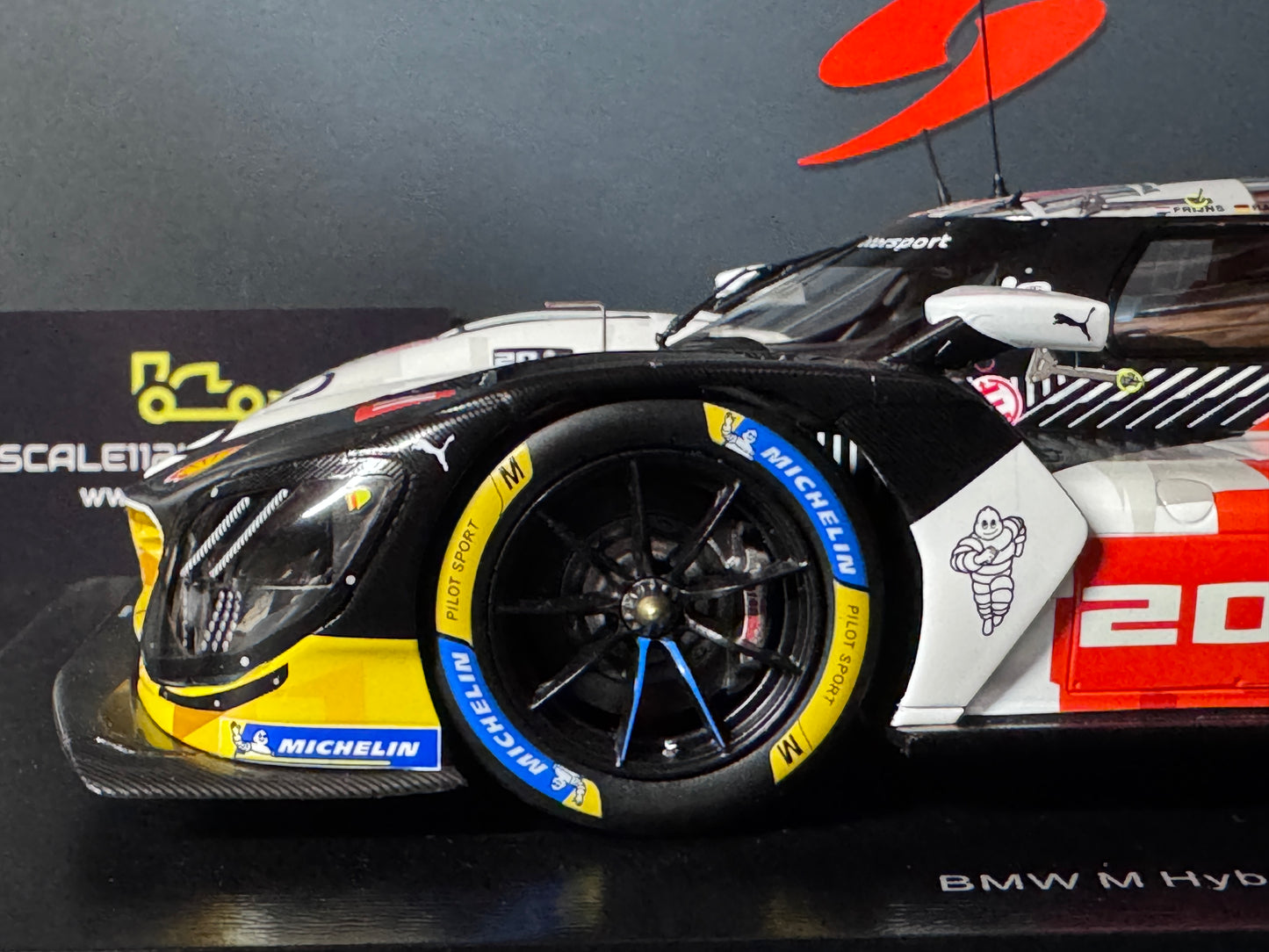 BMW M Hybrid V8 #20 24h LeMans 2025 BMW M Team WRT 1/18 Spark Model Car