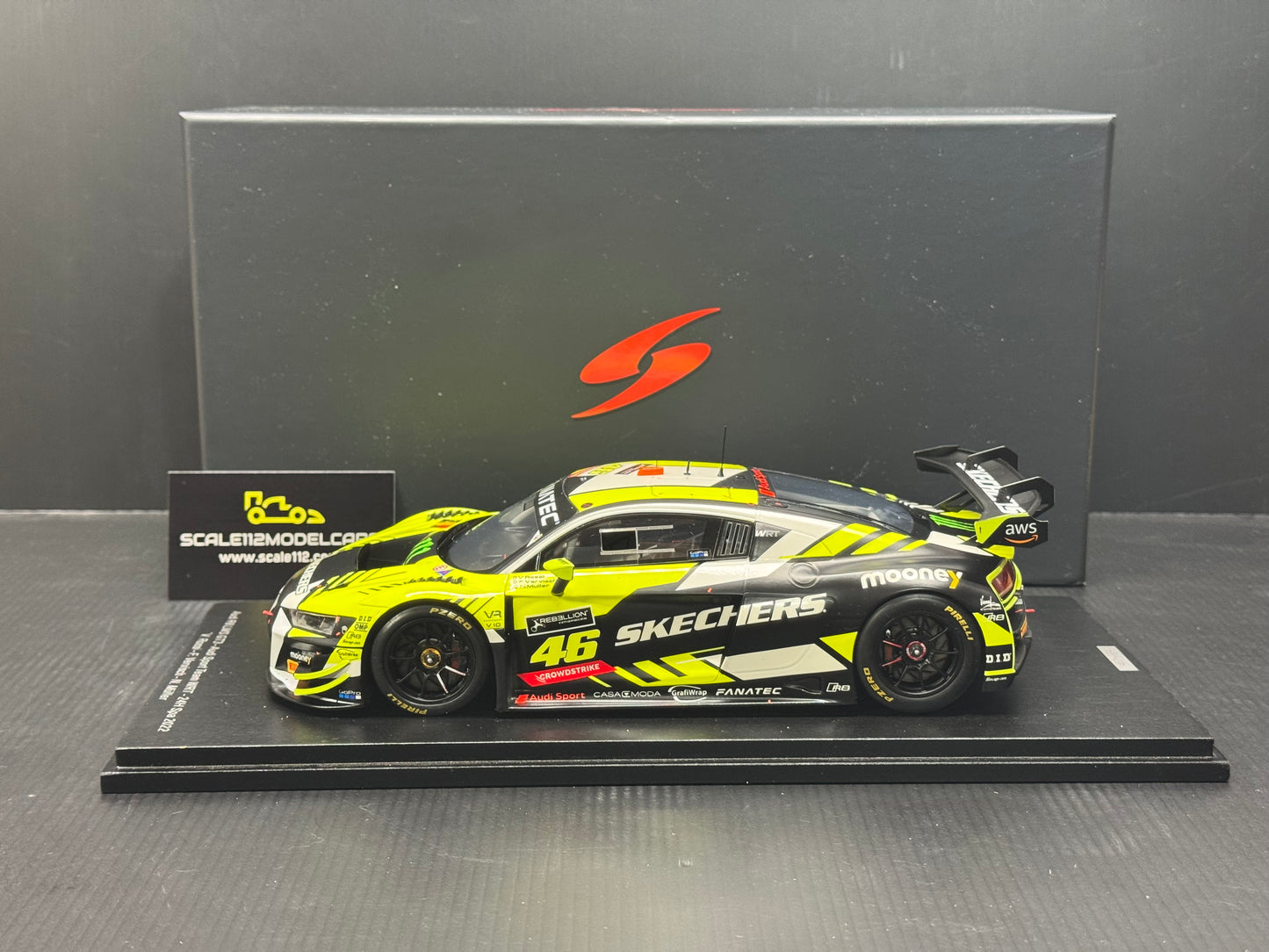 AUDI R8 LMS GT3 - SPA 2022 - WRT - 1/18 SCALE SPARK - VALENTINO ROSSI
