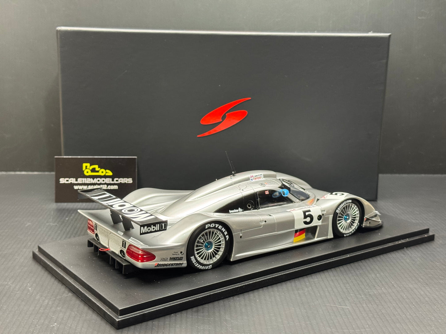 MERCEDES CLR #5 1999 24 HRS. OF LE MANS w/ DISPLAY CASE 1/18 SCALE MODEL CAR BY SPARK
