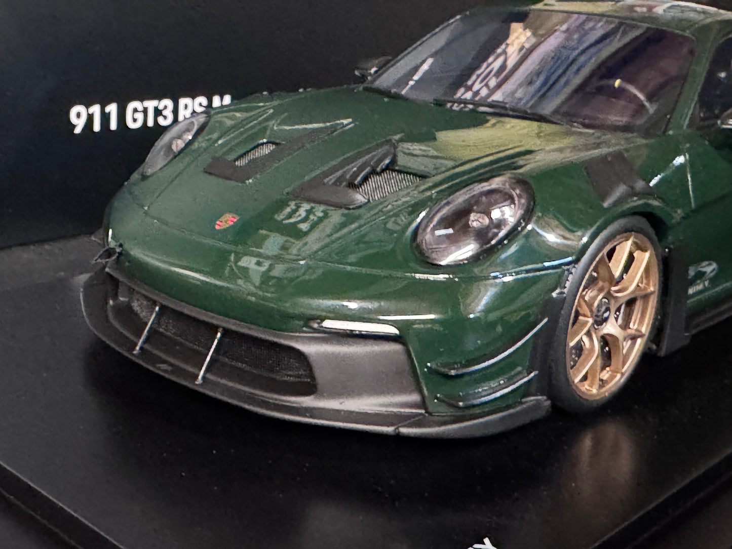 Porsche 911 GT3 RS Manthey in Brewster Green w/ Display Case 1/18 Spark Dealer Edition