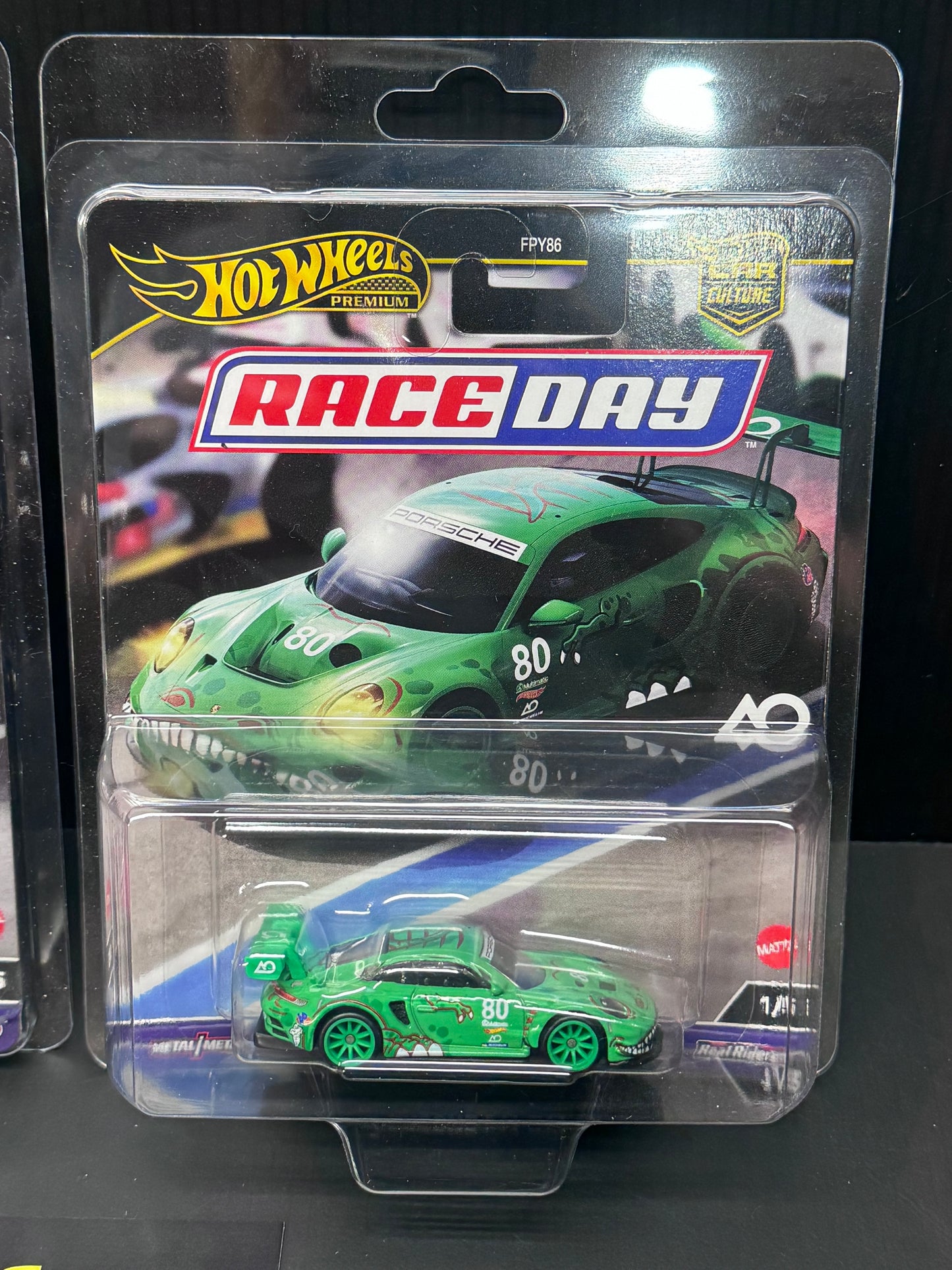 Hotwheels Premium 1/64 Roxy  0/5 Chase and Rexy Brand New! Ships In  PROTECTORS!