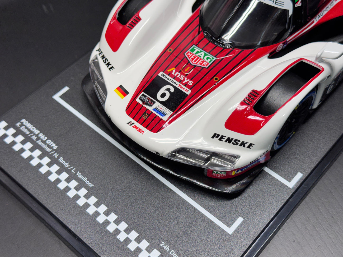 1/18 Scale IXO Porsche 963 LMDH #6 Penske Motorsport 24h Daytona 2024