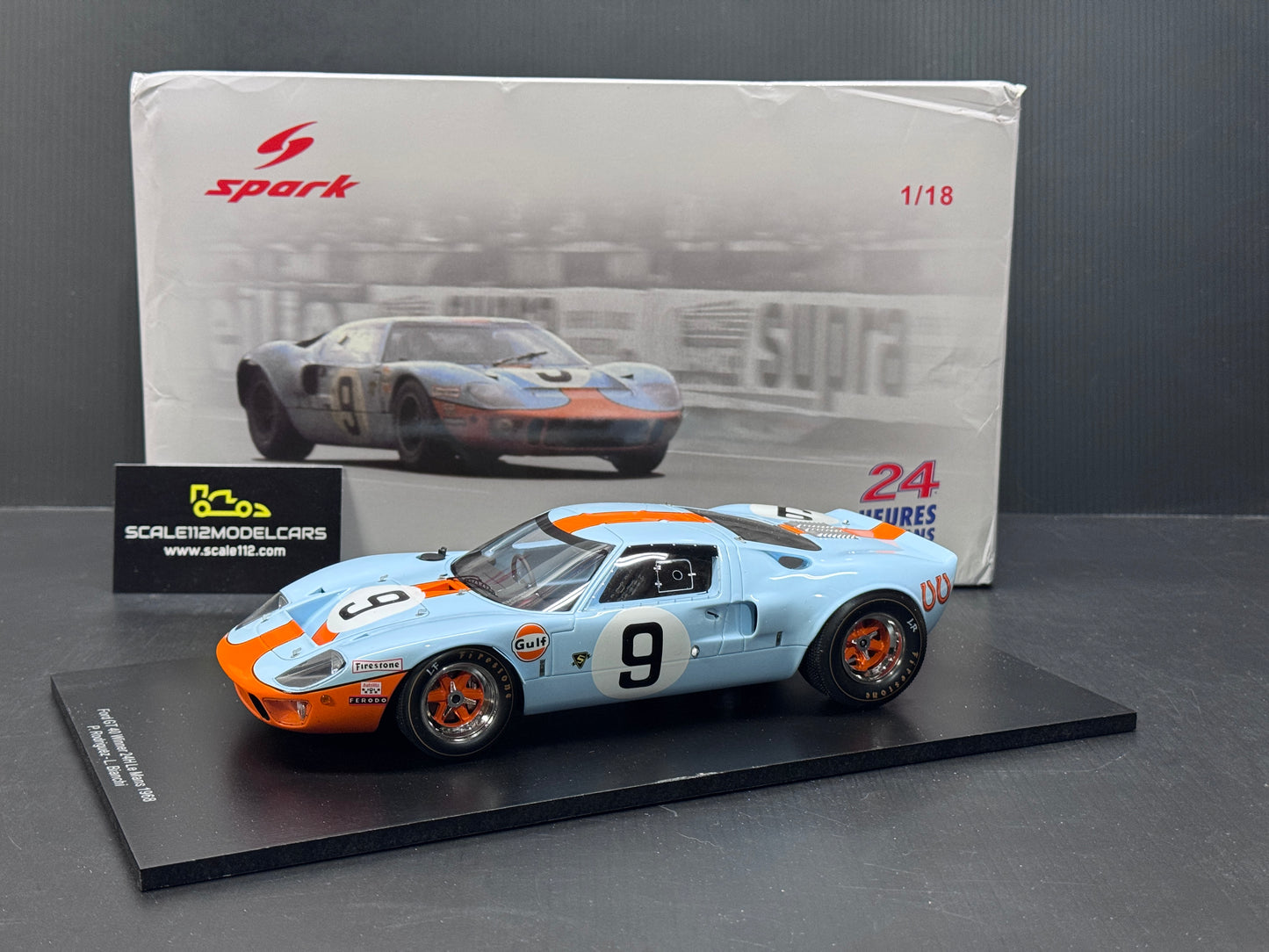 1/18 Spark Ford GT40 Gulf #9 LeMan Winner 1968 P. Rodriguez L. Bianchi 18LM68