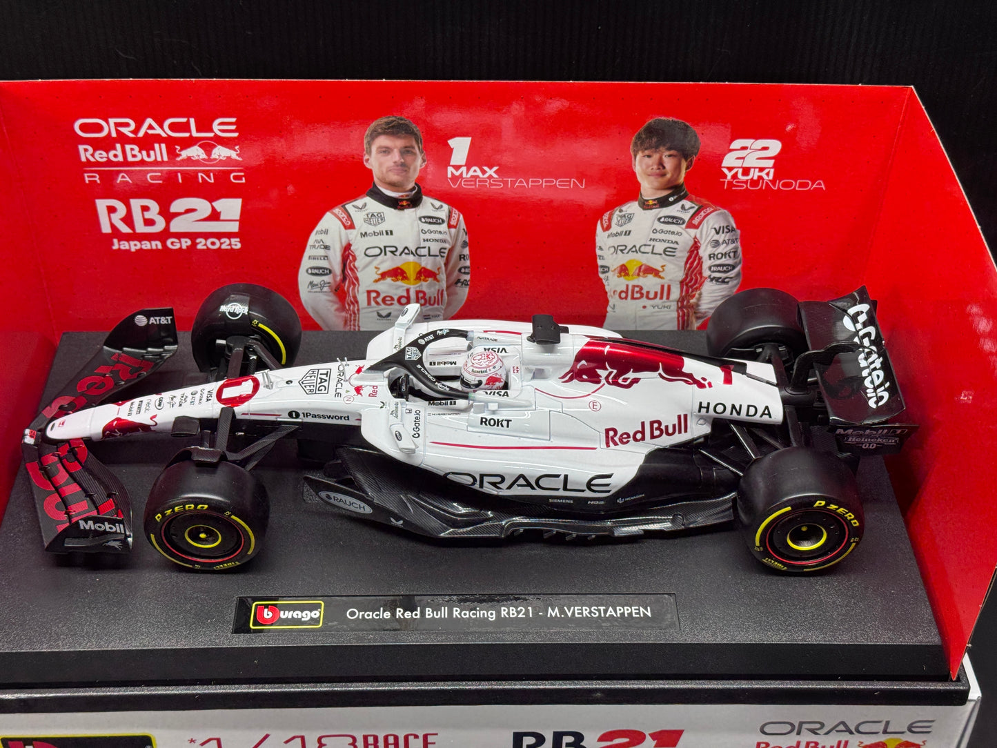 Max Verstappen Red Bull RB21 #1 Winner Japanese GP Formula 1 2025 1:18 Diecast