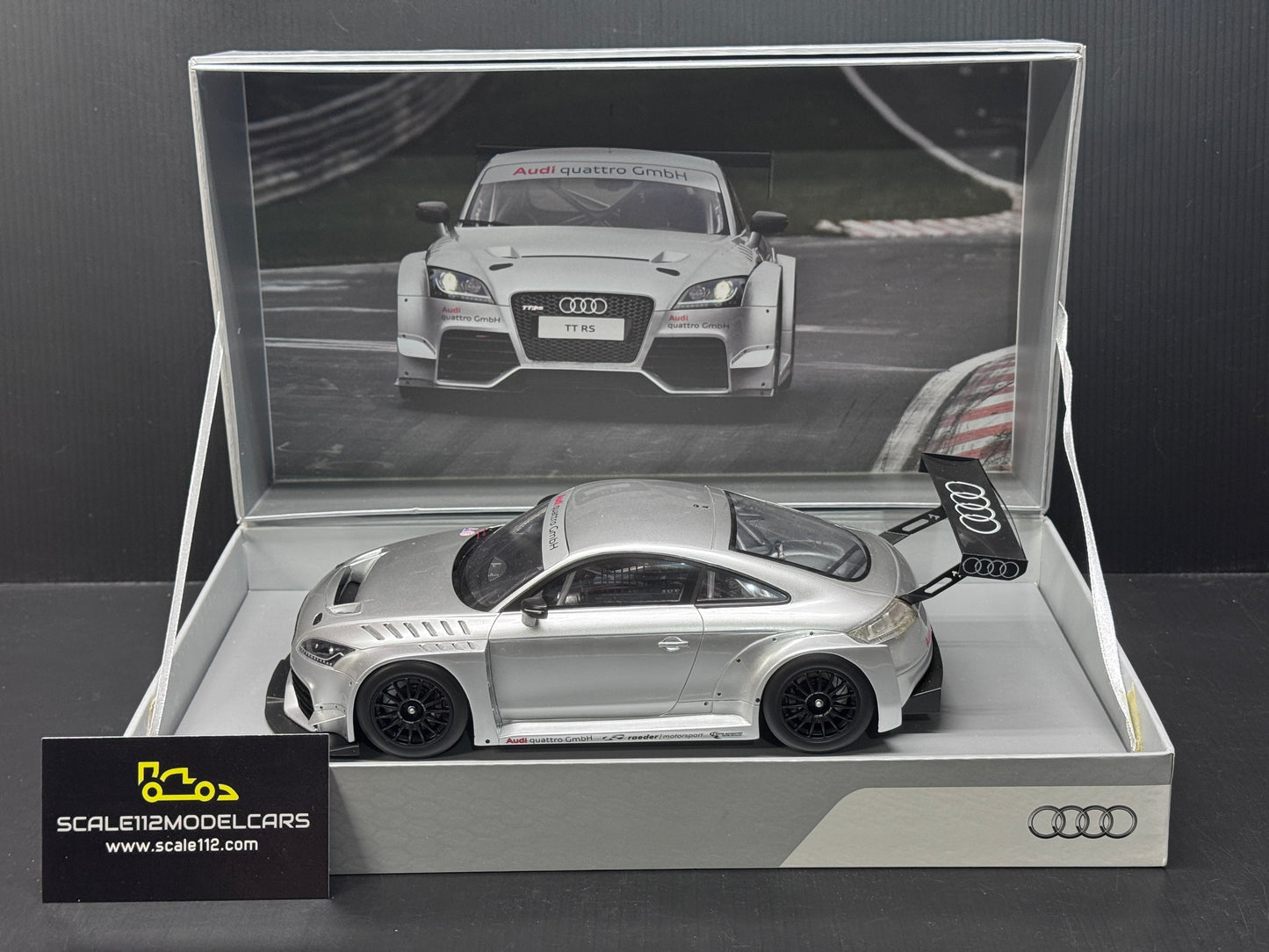 1/18 SPARK-MODEL - AUDI - TT RS VLN N 0 PRESENTATION 2011 DEALER BOX SET