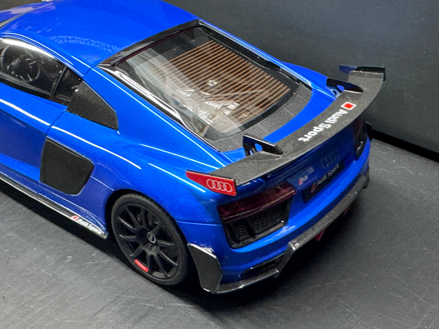 1/18 GT Spirit AUDI R8 PERFORMANCE PARTS GT254 Model Car