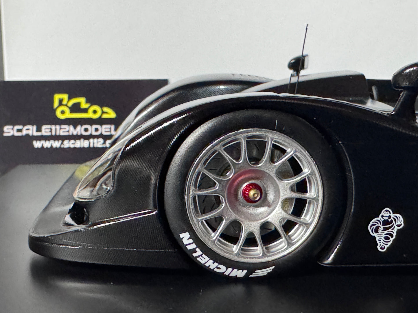 Porsche LMP 2000 Le Mans prototype 1/18 Scale Model Car by Spark