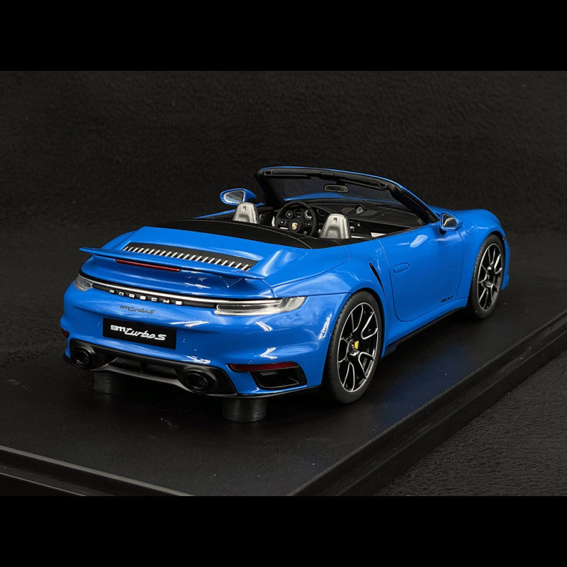 2020 PORSCHE 911 (992) TURBO S CABRIOLET BLUE MODEL CAR BY GT SPIRIT GT441  1/18 SCALE