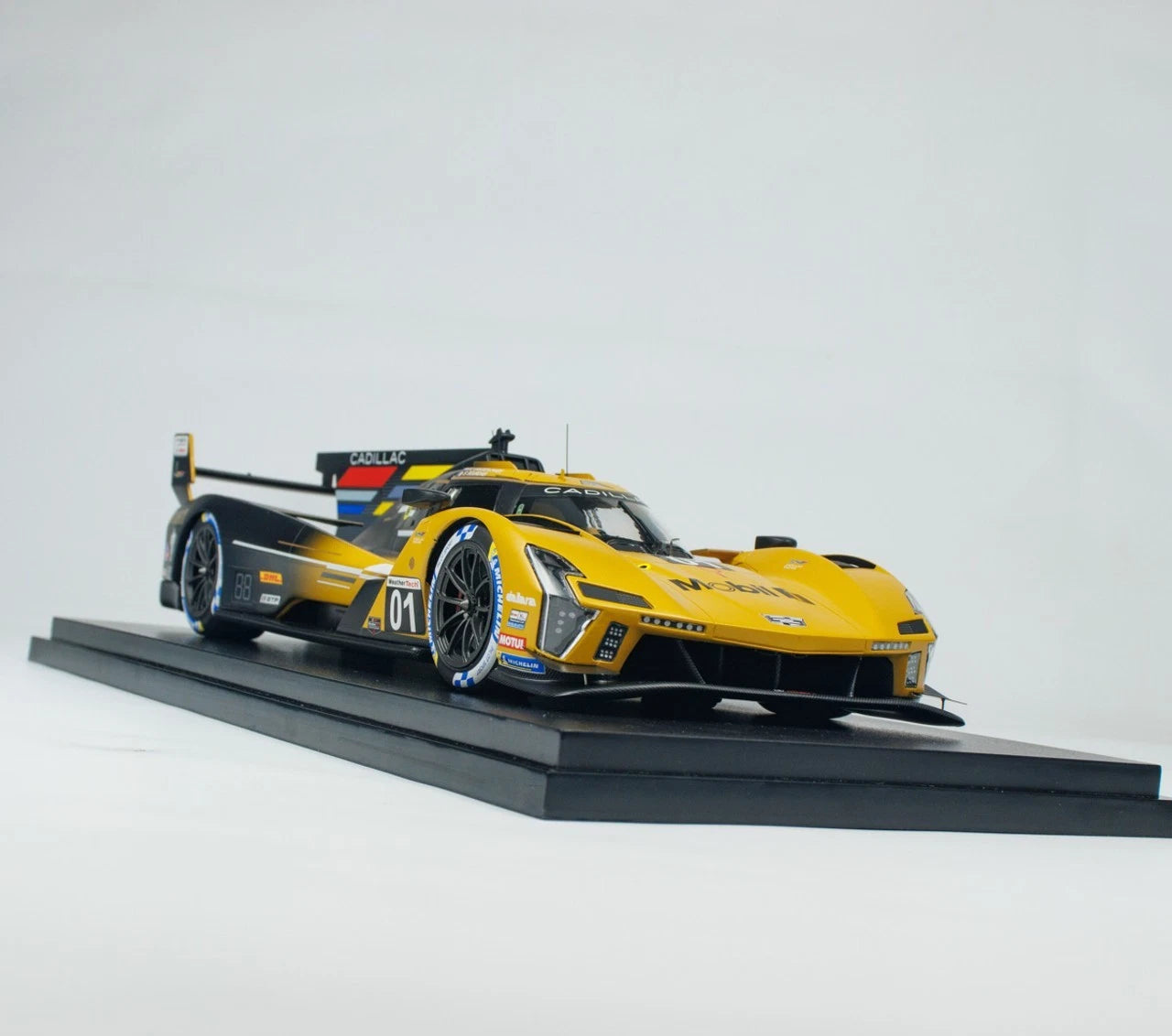 Cadillac V-LMDh GTP 2024 2024 IMSA Sebring 12 Hrs 1/18 Scale Model Car Top Speed