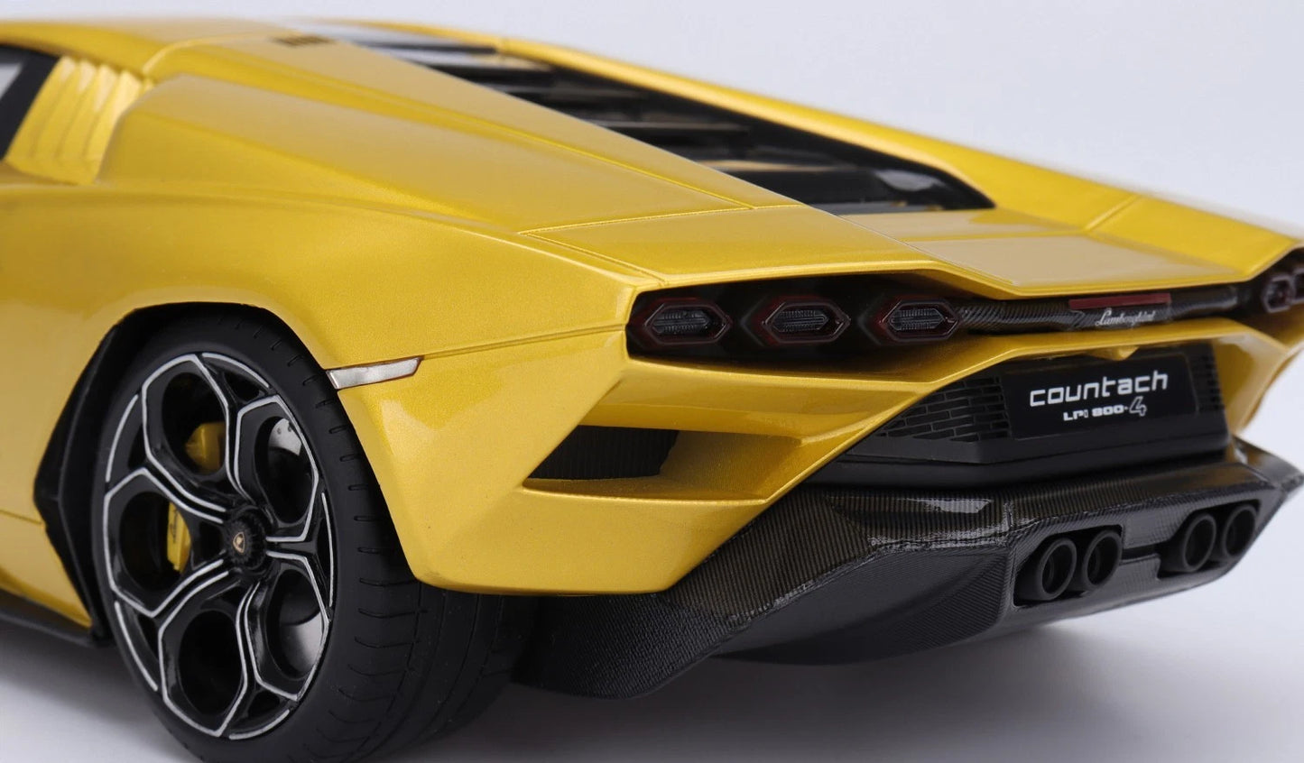 1/18 Scale Lamborghini Countach LPI 800-4 New Giallo Orion by Top Speed Models