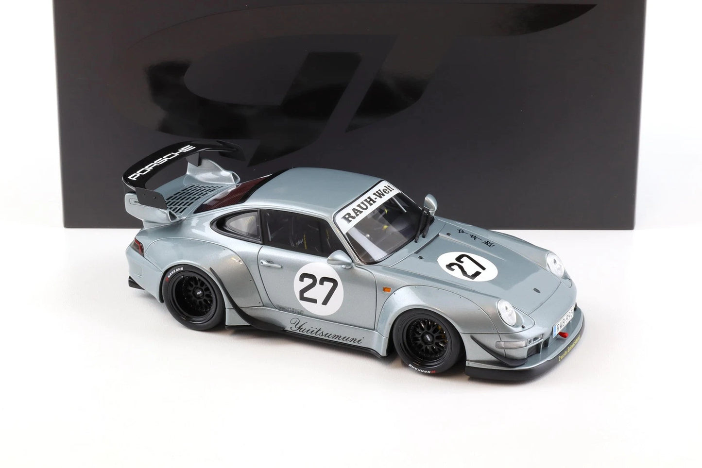 1/18 Scale Porsche 911 993 RWB RAUH-WELT YUIITSUMUNI Silver 2024 GT Spirit