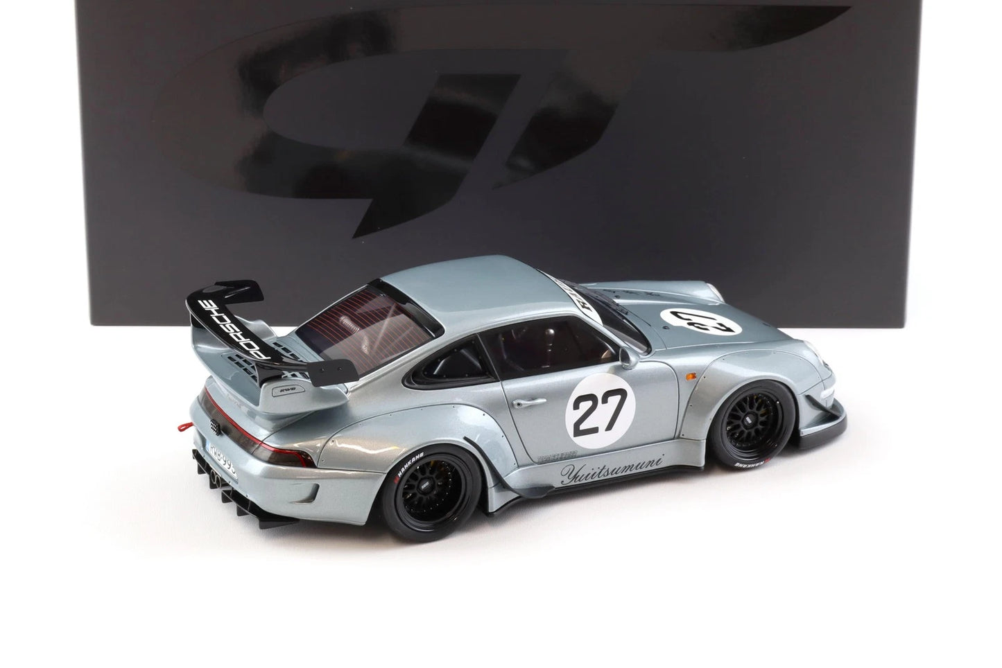 1/18 Scale Porsche 911 993 RWB RAUH-WELT YUIITSUMUNI Silver 2024 GT Spirit