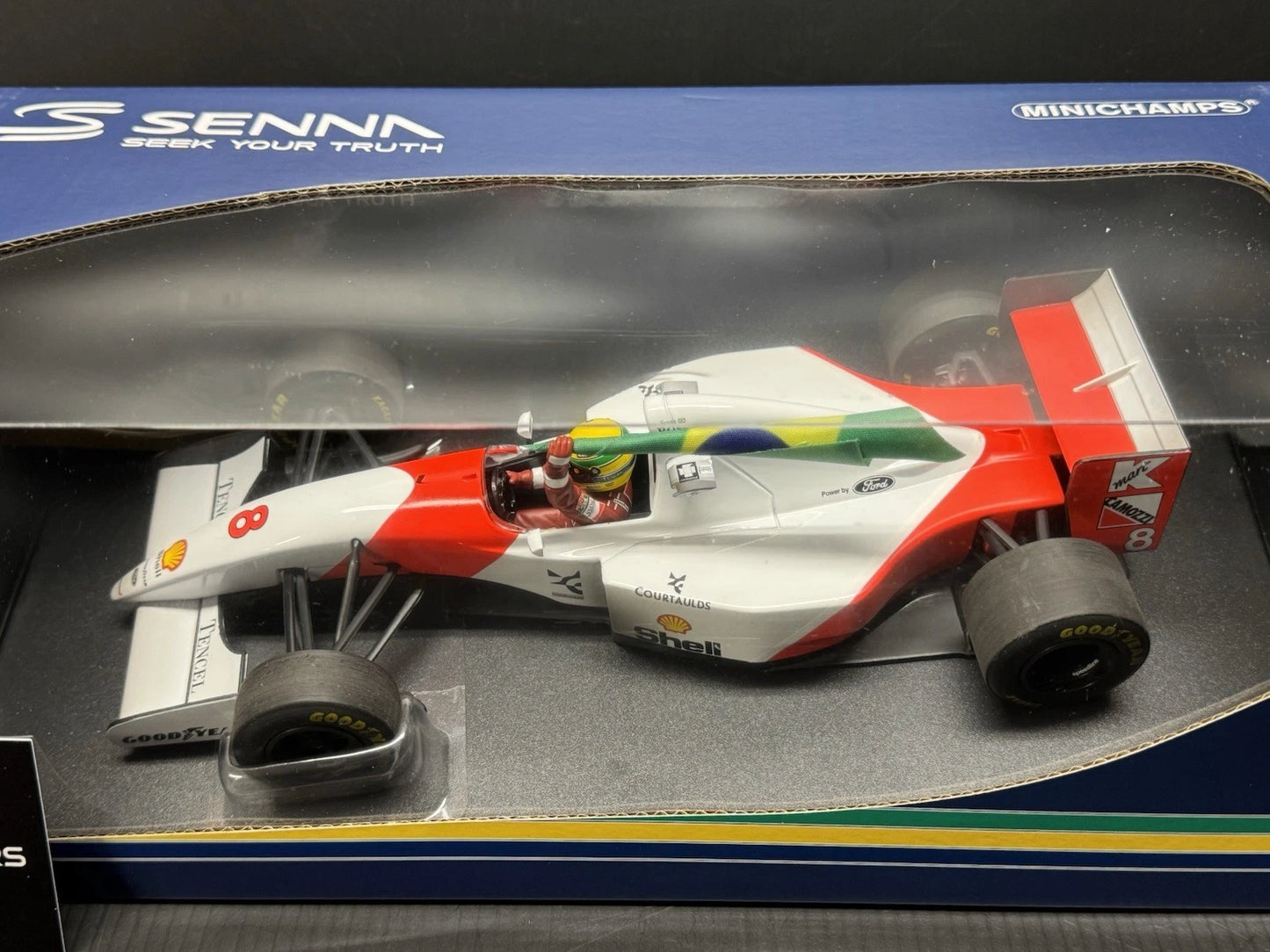 1/18 Scale Minichamps McLaren MP4/8 Winner Australian GP 1993 - Ayrton Senna