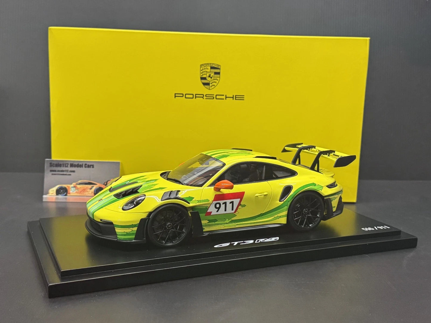 Porsche 992 911 GT3 RS Manthey Grello Dealer Edition 1/18 Scale Spark w/ Case