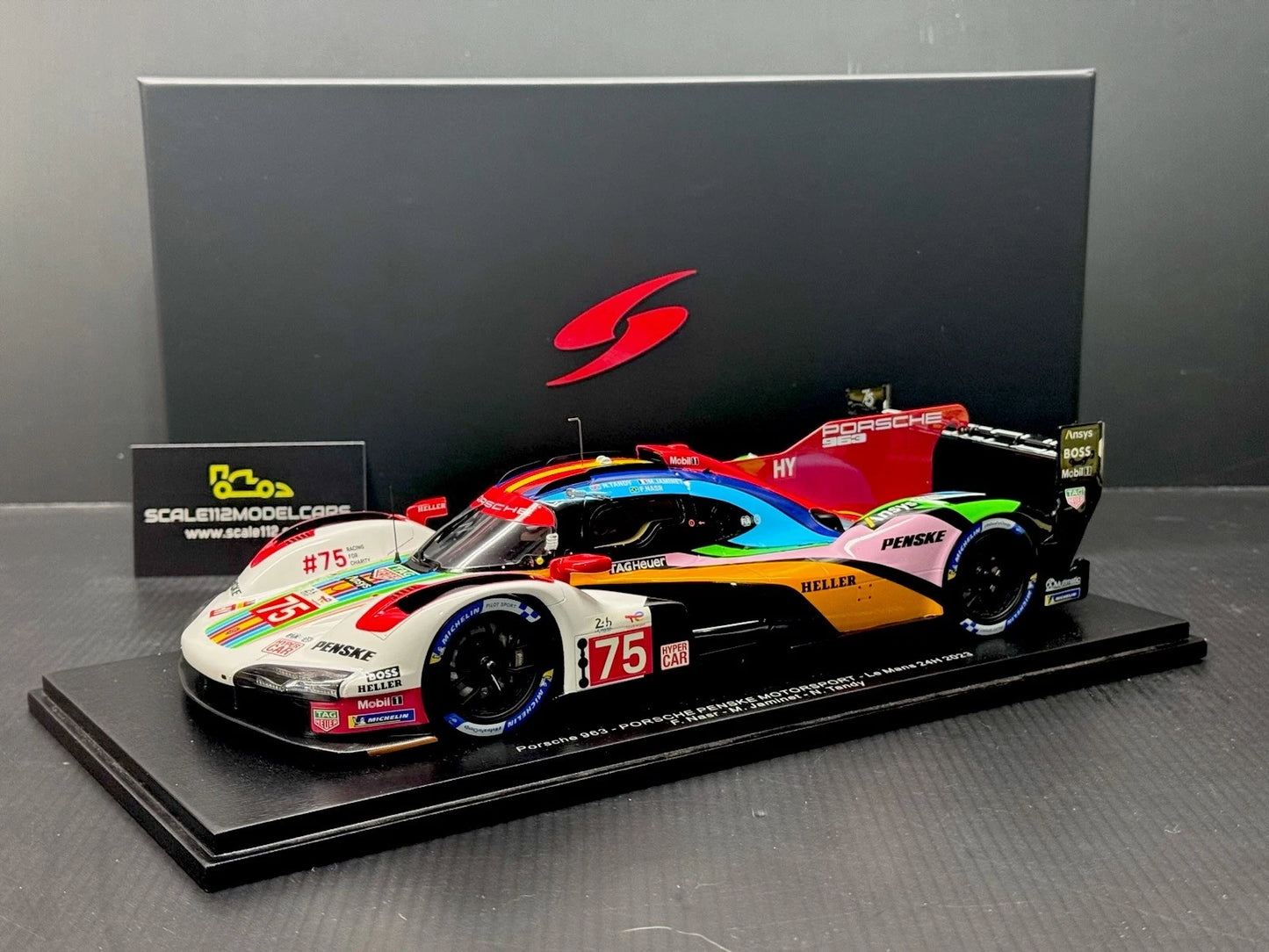 Porsche 963 LMDH #75 Penske Motorsport 24h Le Mans 2023 1/18 Scale Spark w/Case