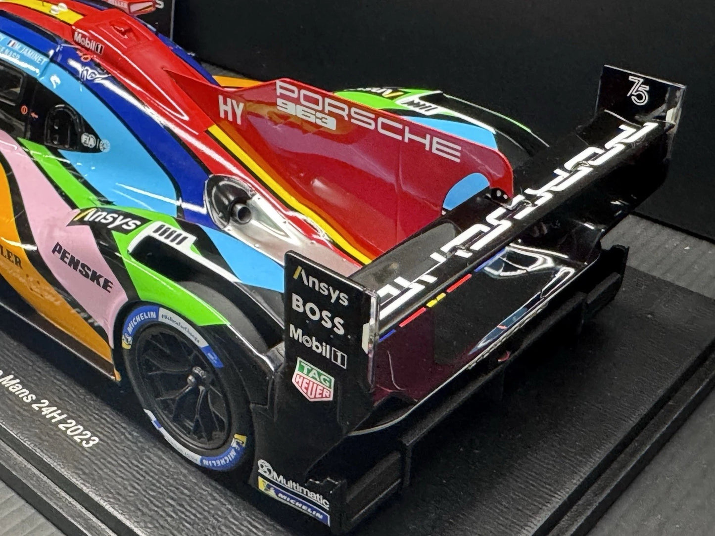 Porsche 963 LMDH #75 Penske Motorsport 24h Le Mans 2023 1/18 Scale Spark w/Case