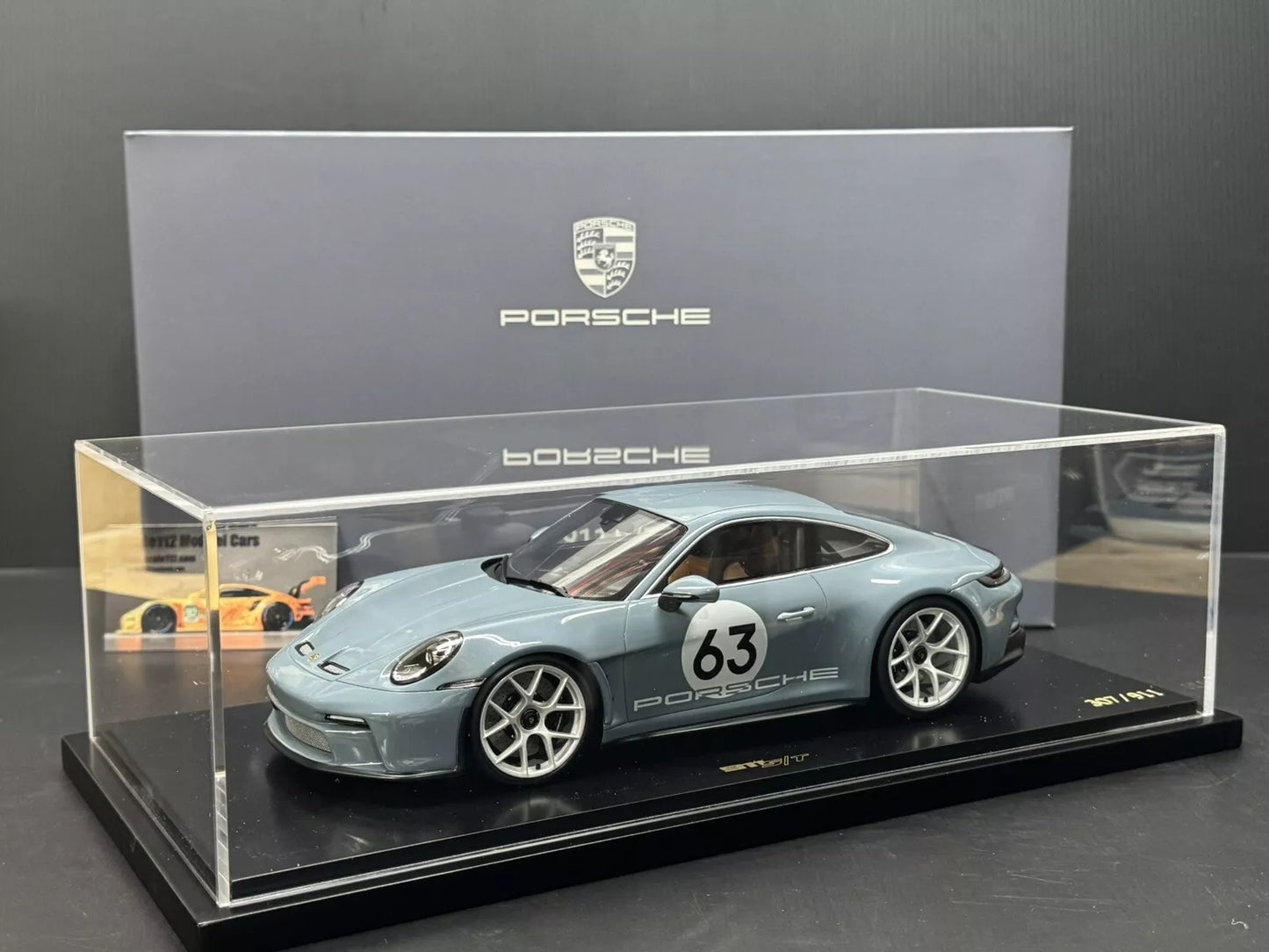 Porsche 911 S/T 992 2023 Shore Blue Metallic with Display Case 1/18 Spark Dealer Edition