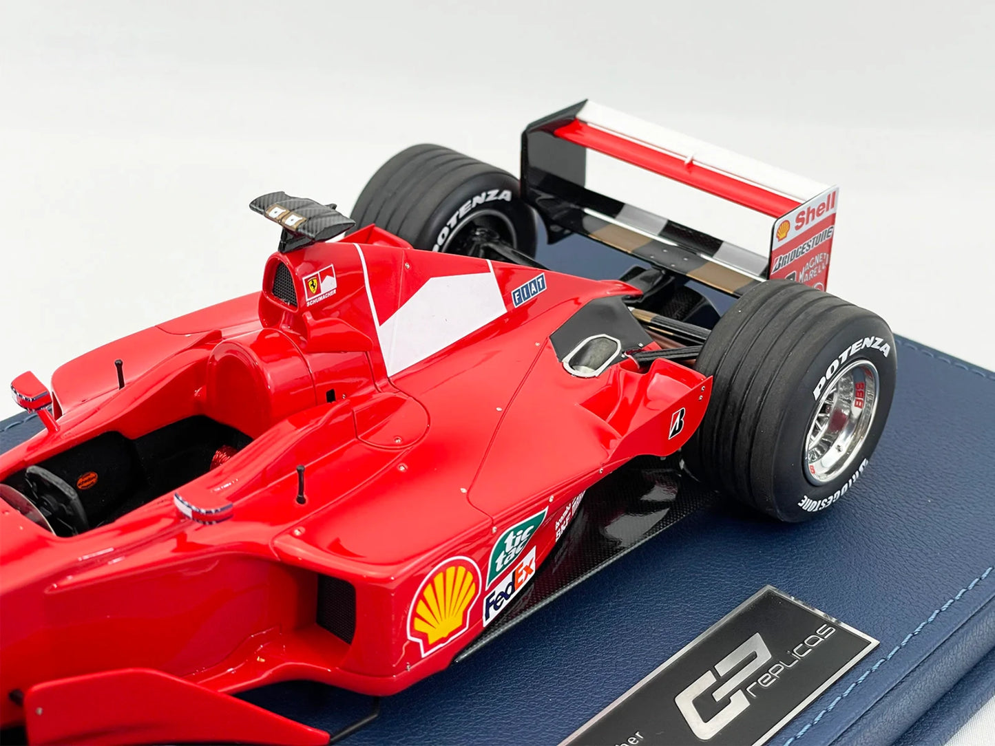 FERRARI F1-2000 - WINNER ITALIAN GP 2000 M. SCHUMACHER - GP REPLICAS 1/18 SCALE GP167AWD