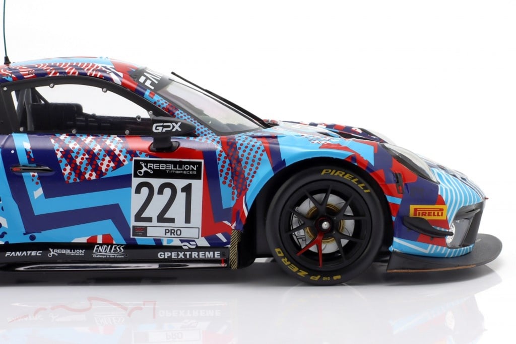 1/18 Scale Porsche 992 GT3 R GPX Martini Racing 24H Spa 2022 Model Car by IXO LEGT18-20221