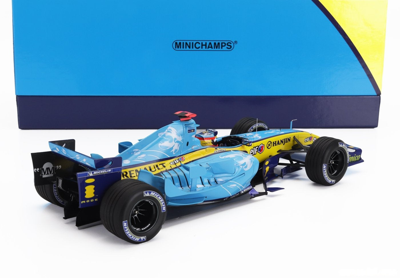 Minichamps Renault R25 Fernando Alonso British GP 1/18 Scale Ltd. Ed. Box Set