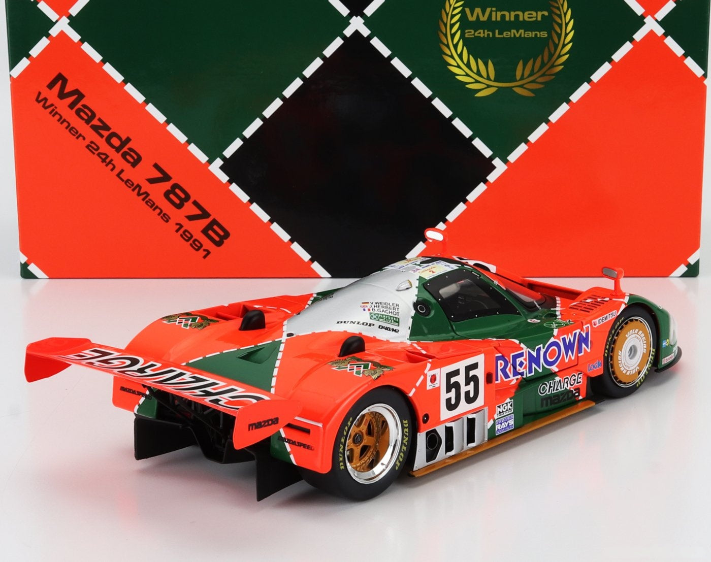 1/18 SCALE MAZDA 787B - WINNER LE MANS 1991 - WERK83 COLLECTORS BOX SET W1802701C