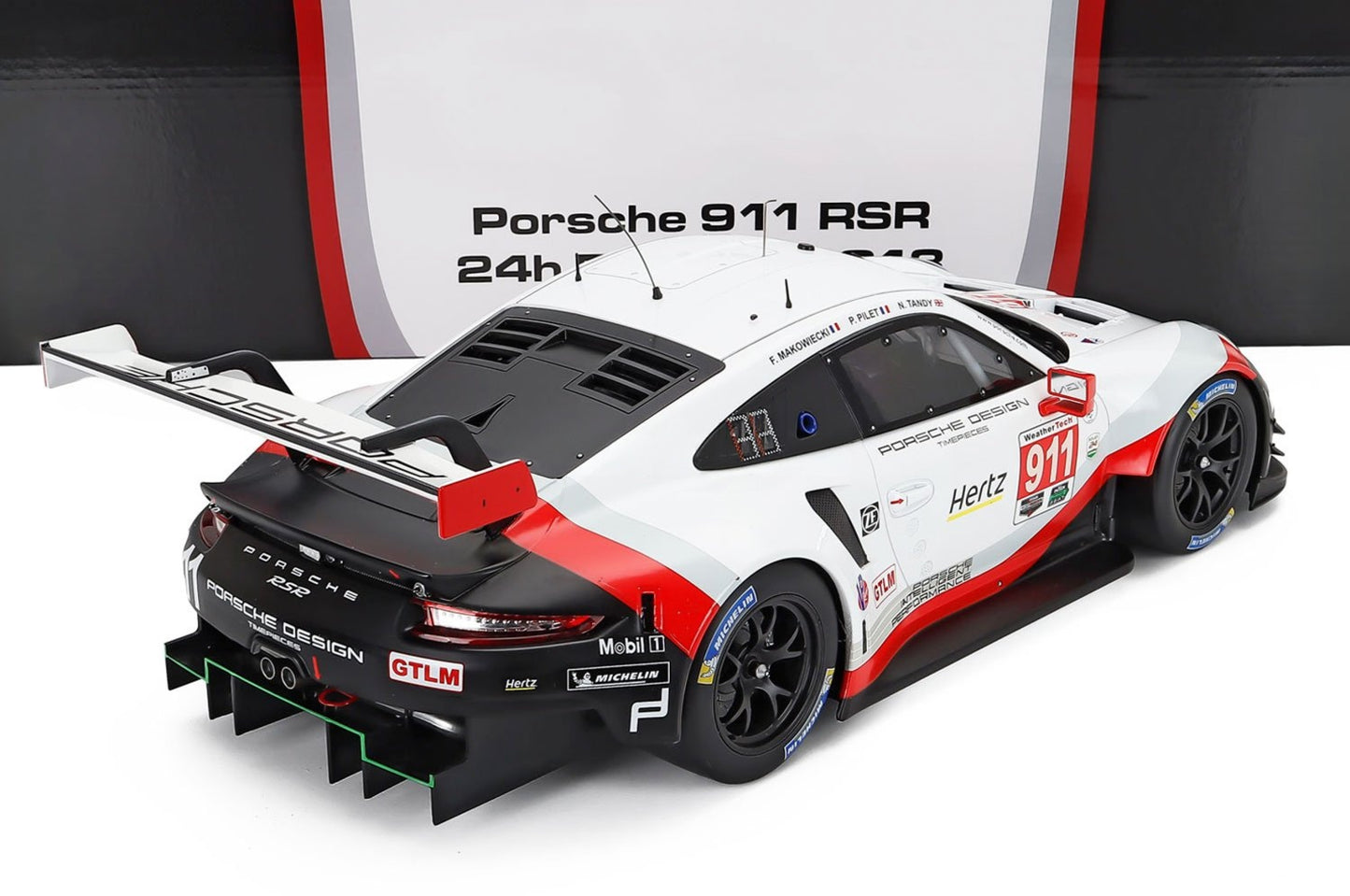 1/12 Scale 911 GT3 RSR 991 24h of DAYTONA 2018 #911 Diecast Model Car by IXO